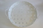 Kovová tácka D:33,5CM biela