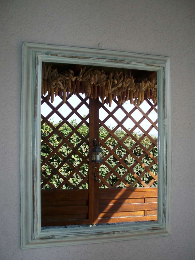Zrkadlo 62x50x3,5 cm (v. š. h. )